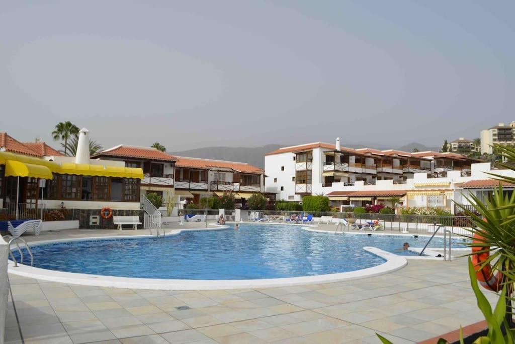 Villa Tranquila, Playa Del Duque Адехе Экстерьер фото